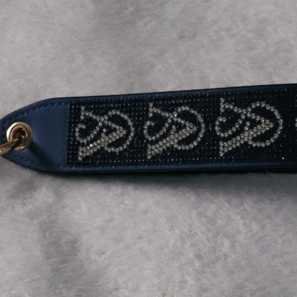 Nwt VS Wristlet Keychain Blue sapphire and Silver With Rhinestone.Read Full Post - Picture 4 of 12
